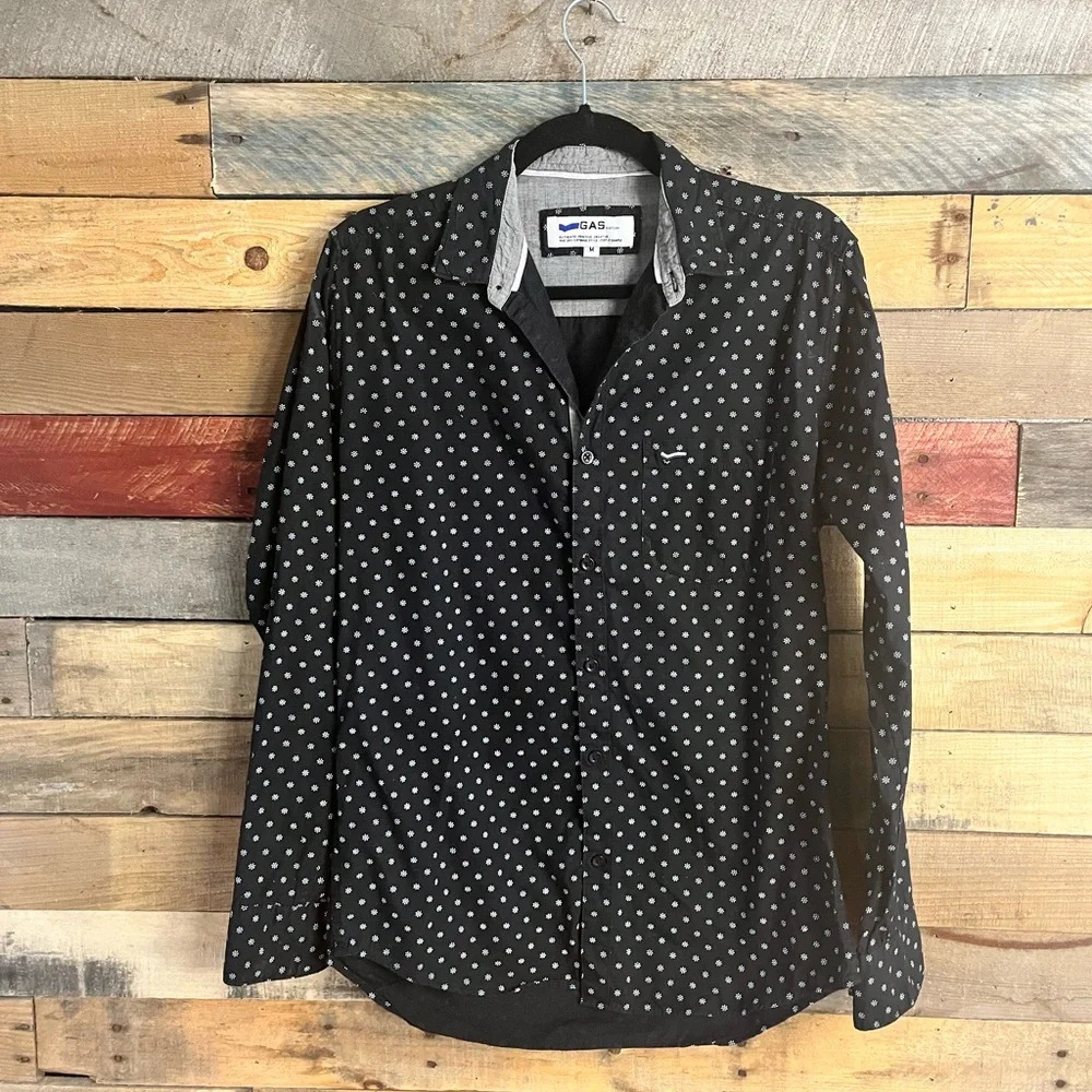 Gas Cotton‎ Black And White Button Down Shirt Size Medium